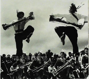 1973年，连南文艺宣传队创作的瑶族舞蹈《长鼓舞》