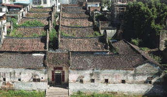 阳山历史文化村：莫屋村
