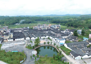佛冈历史文化村：官塅围