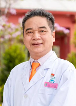 曾凡鹏