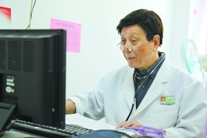 “医痴”夏明凯